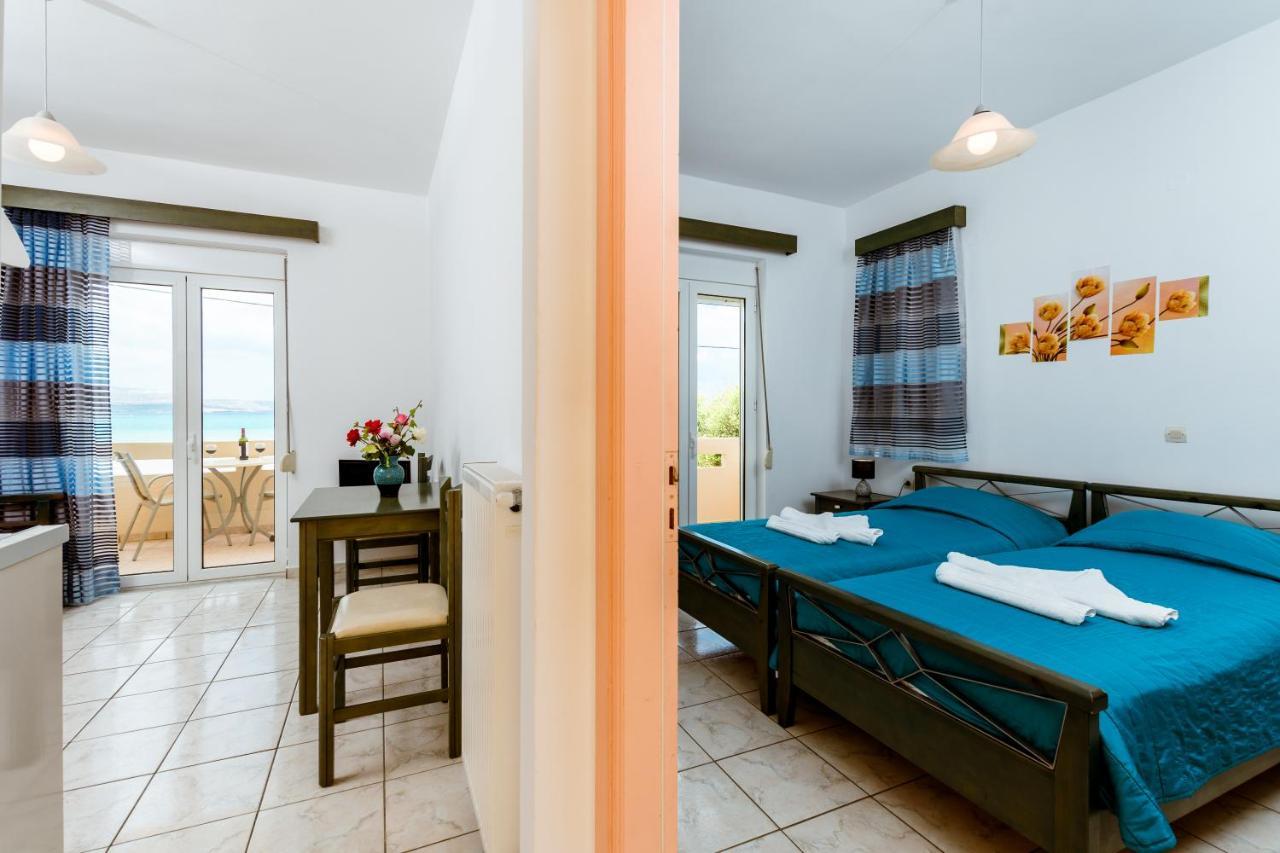 Asterina Seaside Apartments 칼리베스 외부 사진